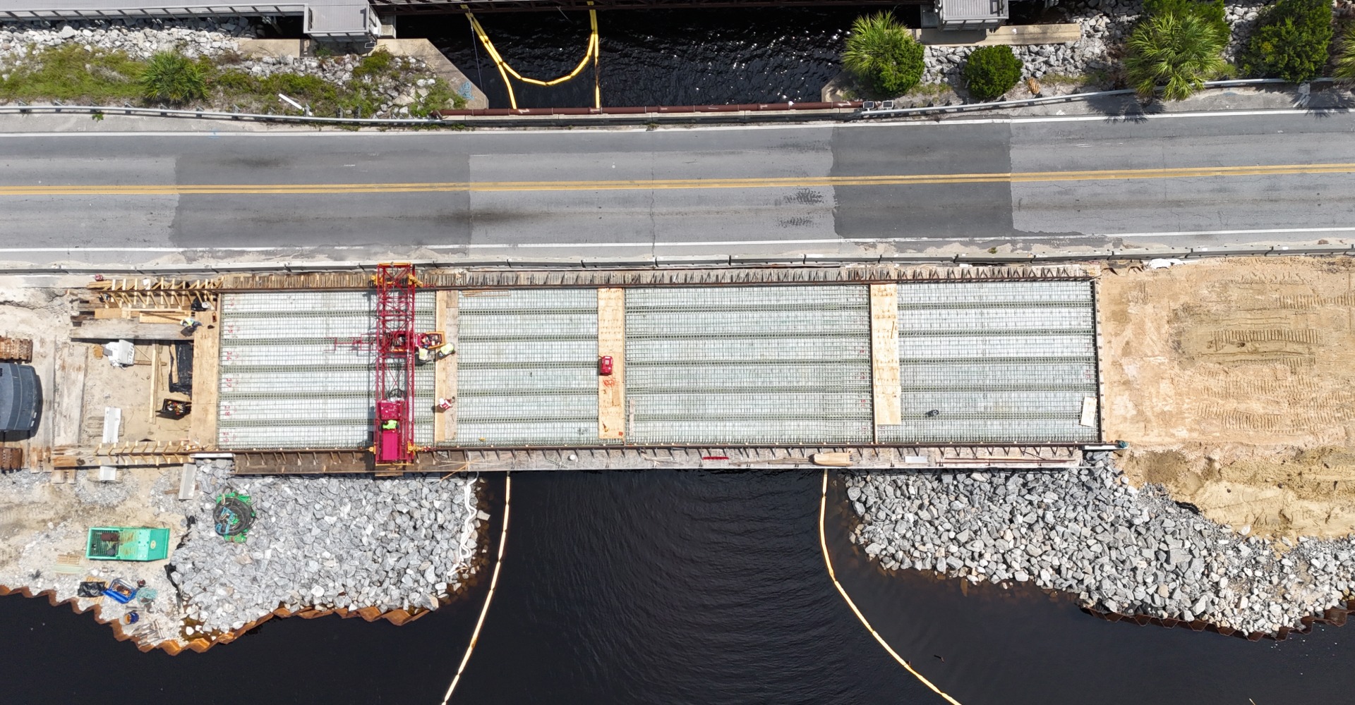 Western Lake bridge construction